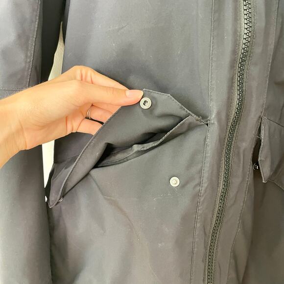 Helly Hansen – Black Primaloft Insulated Hooded Ski Jacket - Picture 5 of 11